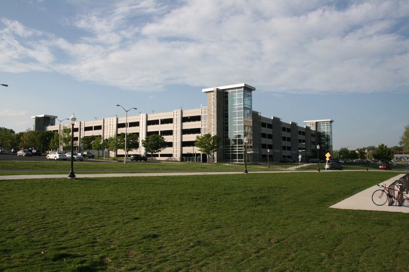 File:Perry Street Garage0.JPG
